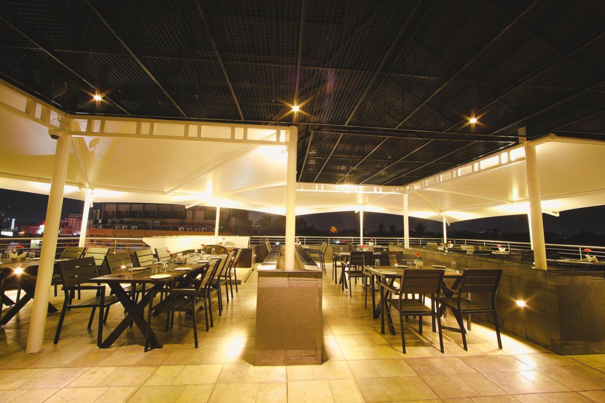Akhil Classic Thiruvananthapuram Exterior foto